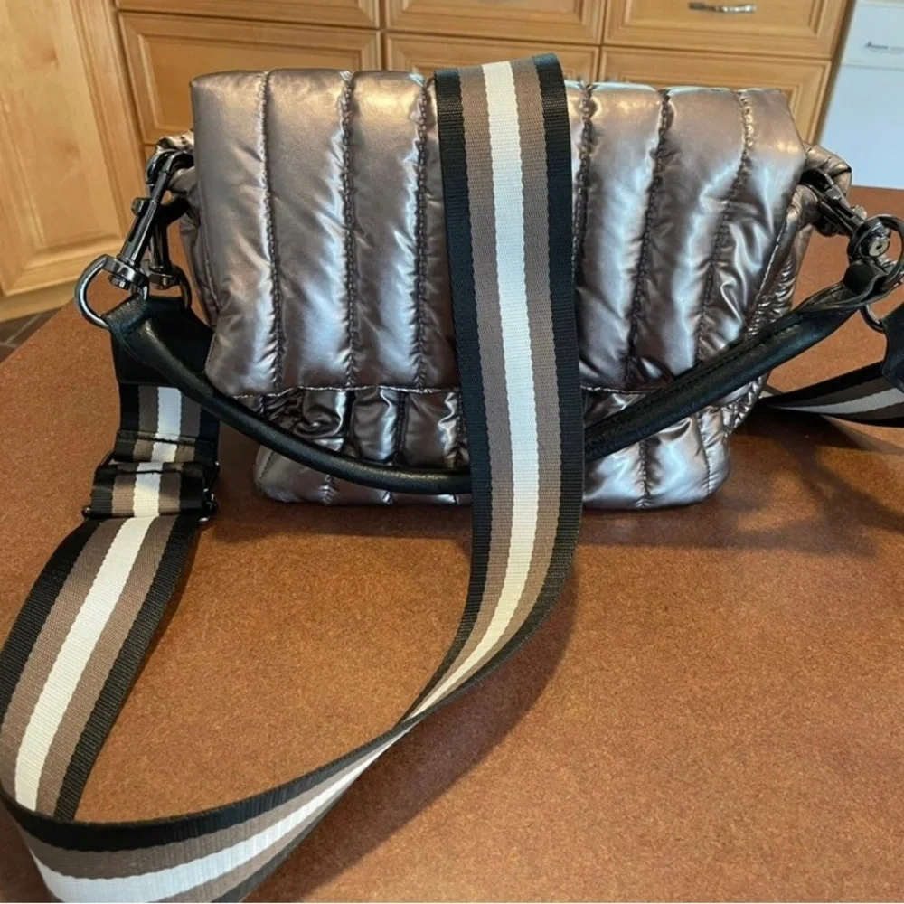 Think Rolyn Bag - Picture 2 of 8